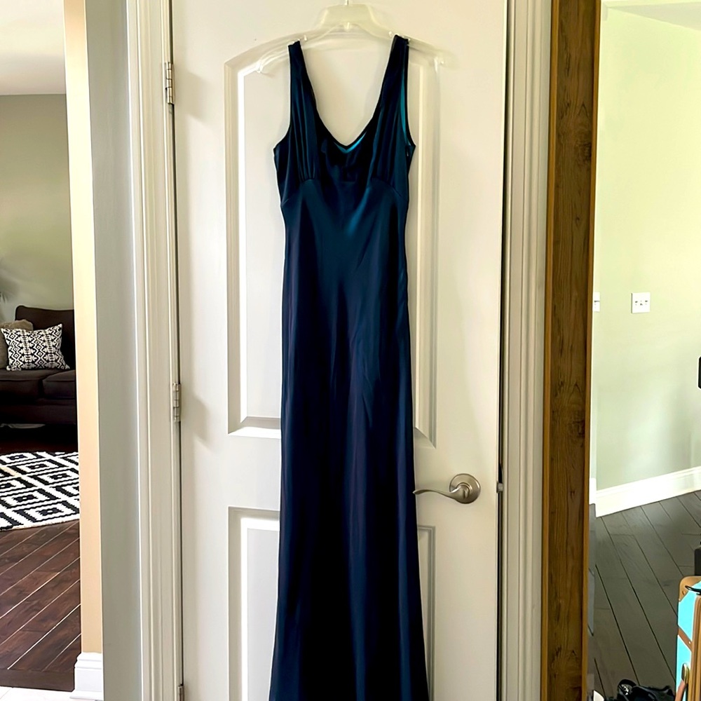 Tahari black and blue dress. Size women’s 12
